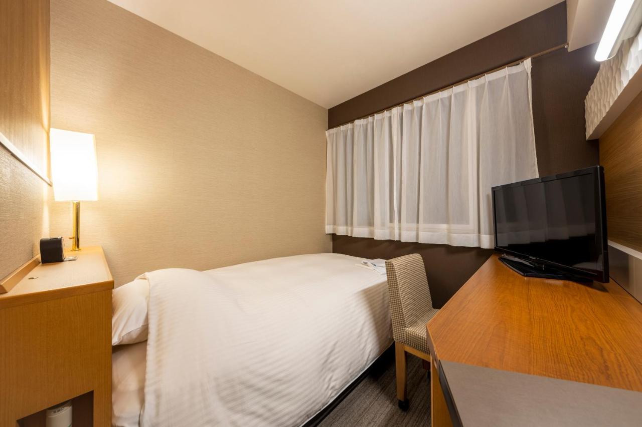 Jr Clement Inn Himeji Esterno foto