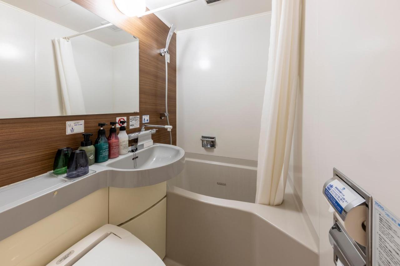 Jr Clement Inn Himeji Esterno foto