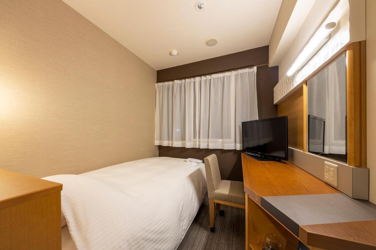 Jr Clement Inn Himeji Esterno foto