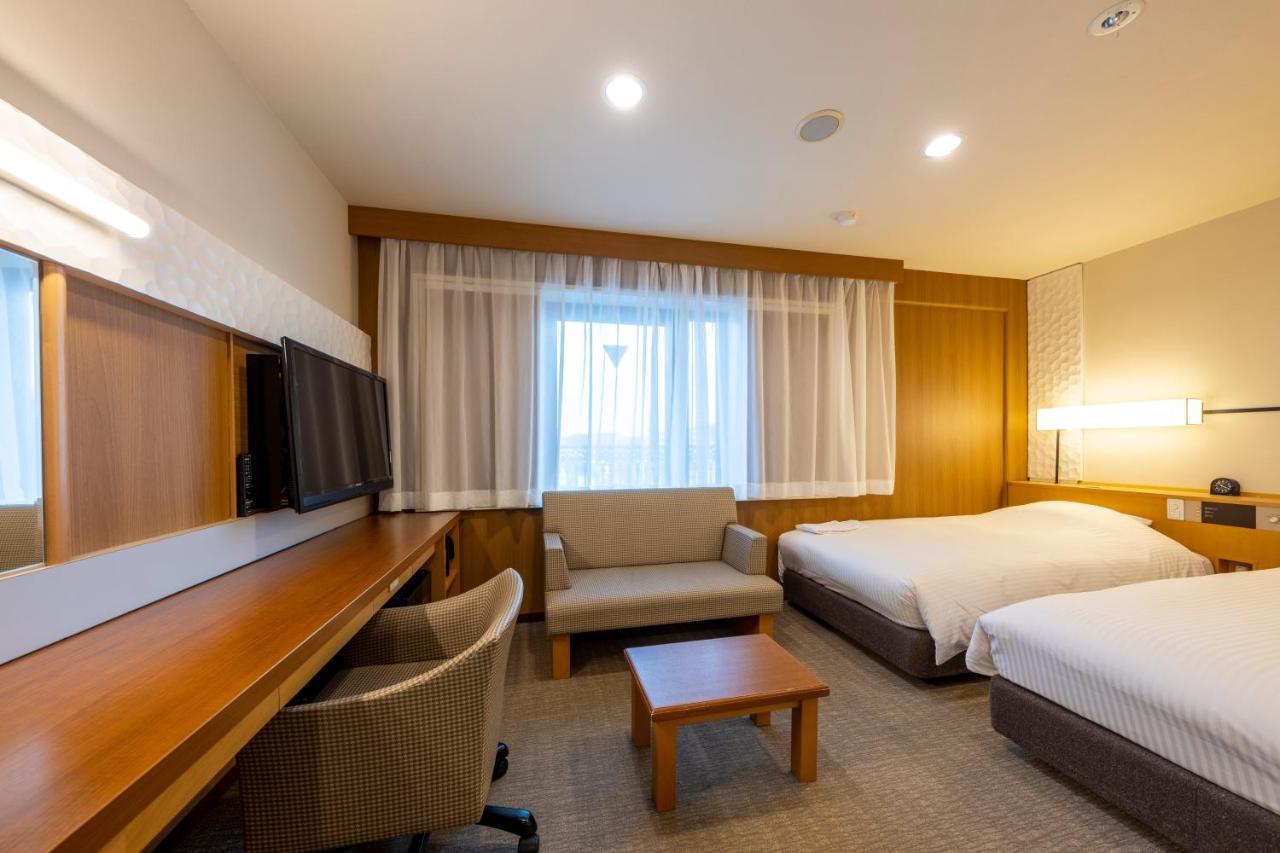 Jr Clement Inn Himeji Esterno foto
